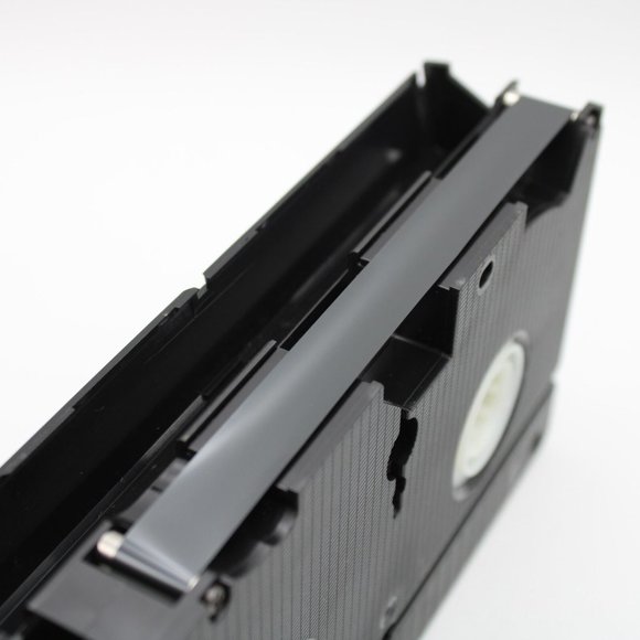 Elk Fever VHS Dwight Schuh Larry D Jones Wilderness Sound Production 60 Minutes - Picture 7 of 7